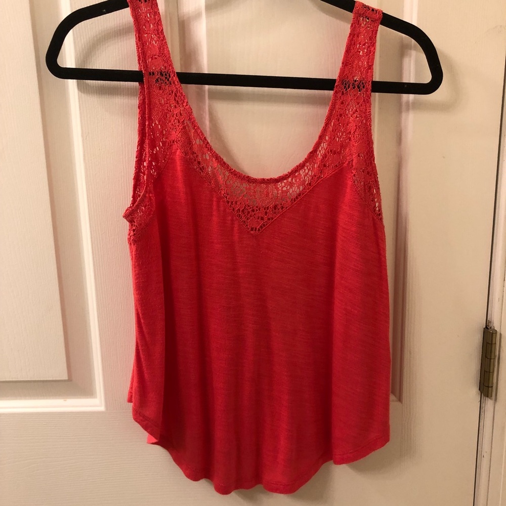 LA Hearts tank